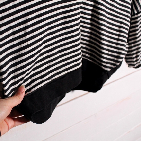 Made in Cali Crop Top Stripes/Black - Picture 5 of 9